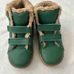 Cozy Green Kids Boots with Faux Fur Trim